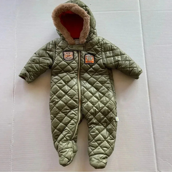 NWT Duck Duck Goose baby ACE Pilot outfit 3-6 months - Picture 1 of 13